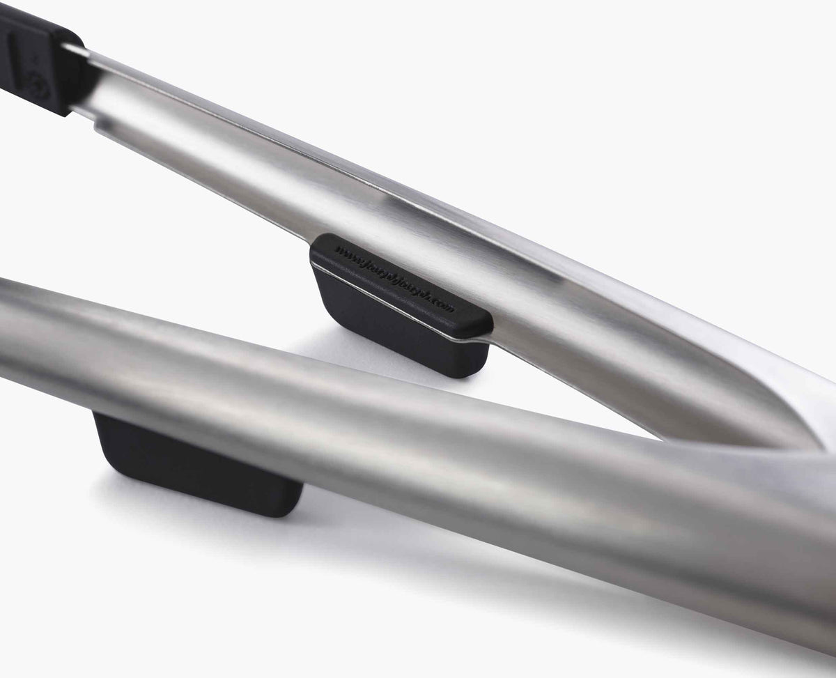 Joseph Joseph Elevate Fusion tongs, integrated tool rest detail, Homelux Kenya