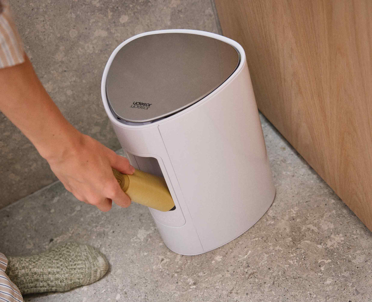 Joseph Joseph EasyStore 5L gloss white pedal bin side view