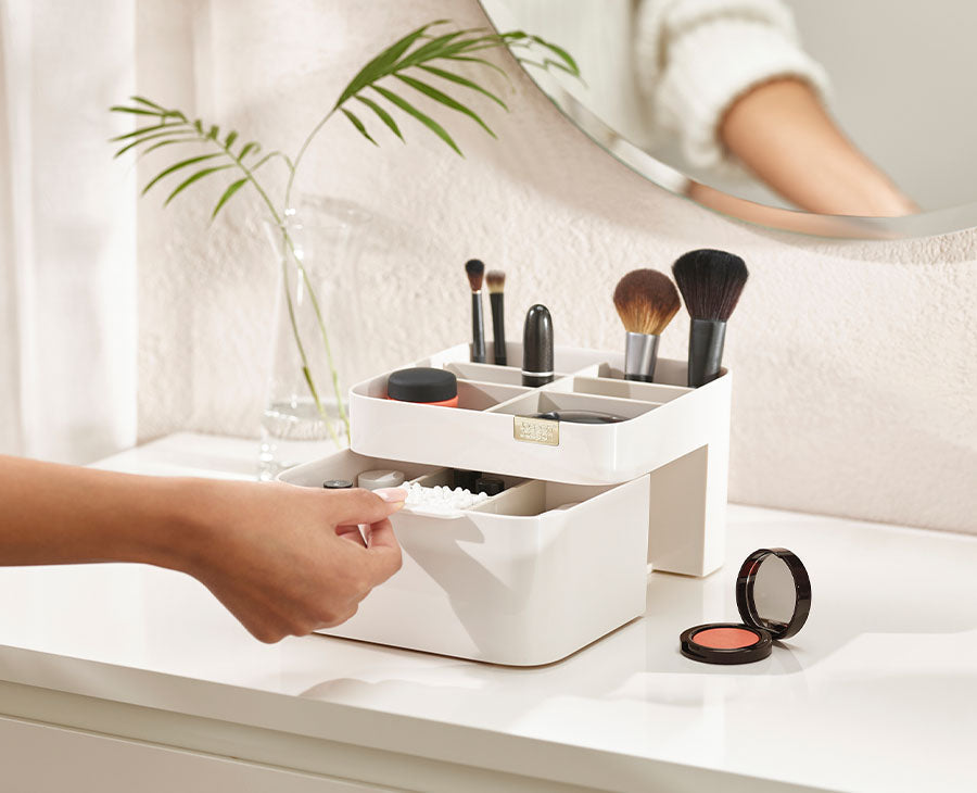 Angled view of the Viva organiser showing its mix of deep and shallow compartments.
