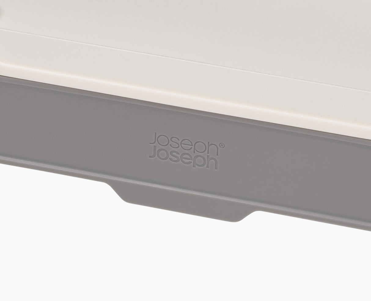Side profile showing how little headroom the drawer needs beneath a shelf.
