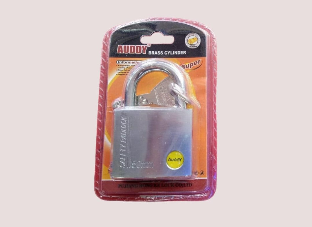 Auddy padlock