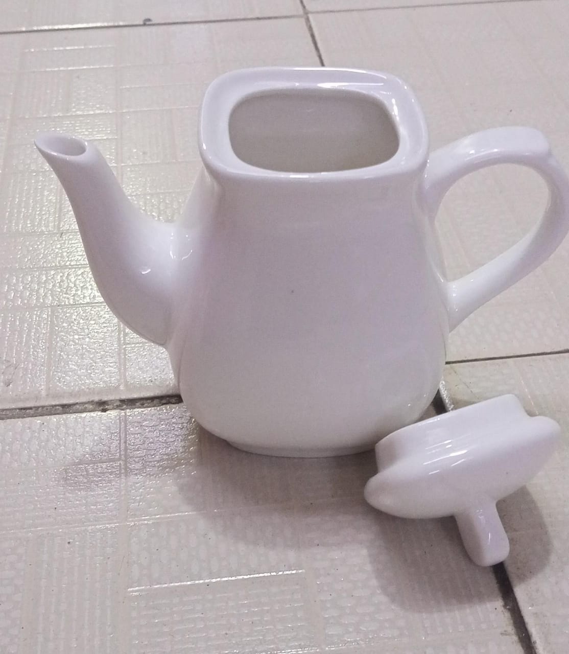 Ceramic kettle square