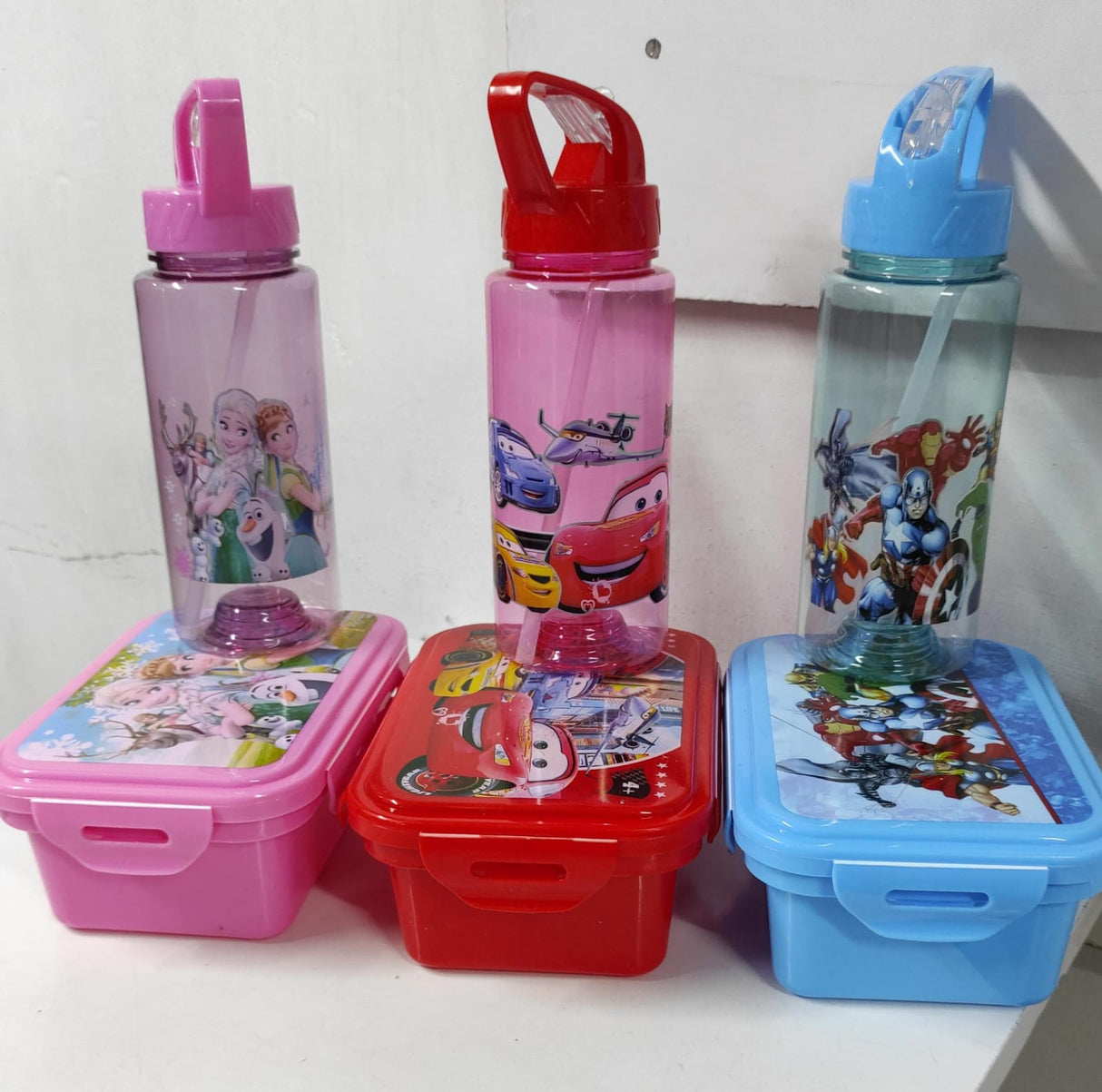 Combo Kids cartoon themed partitioned Snack box with unbreakable water bottle