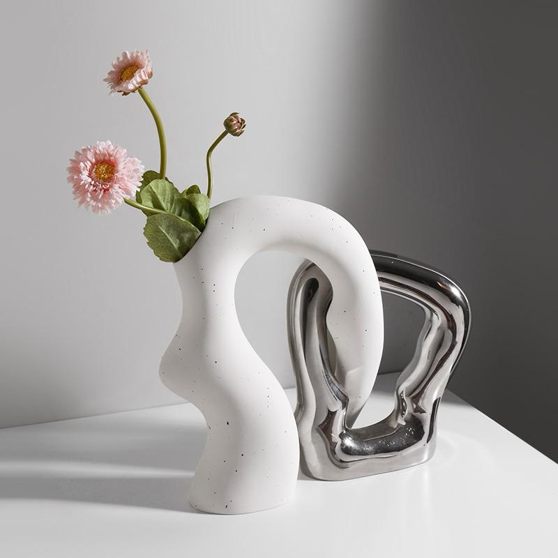 Creative interlocking Ceramic Decor Piece