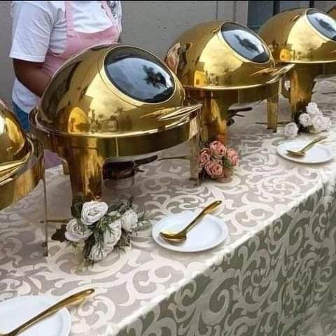 Executive Gold Round Roll Top Chafing Dish Set 6 Litre Stainless Steel with Stay Open Lid for Buffet Serving