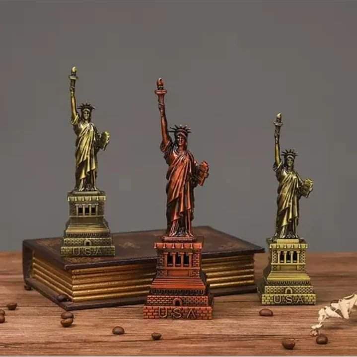 Statue of liberty decor