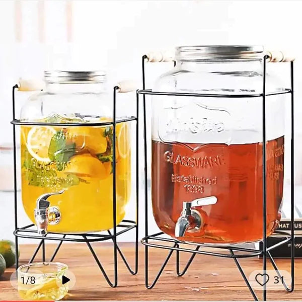 Glass beverage barrel with tap + metallic stand