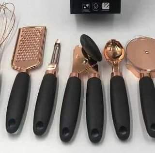 Heavy duty 7 pieces kitchen gadget set
