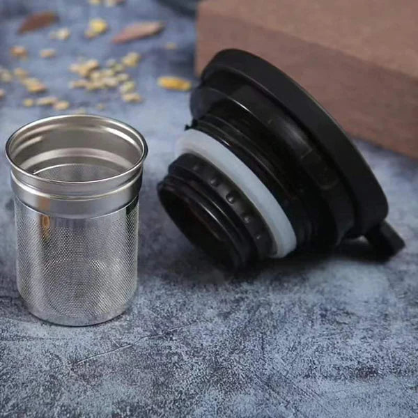 Coffee Pot With Sieve