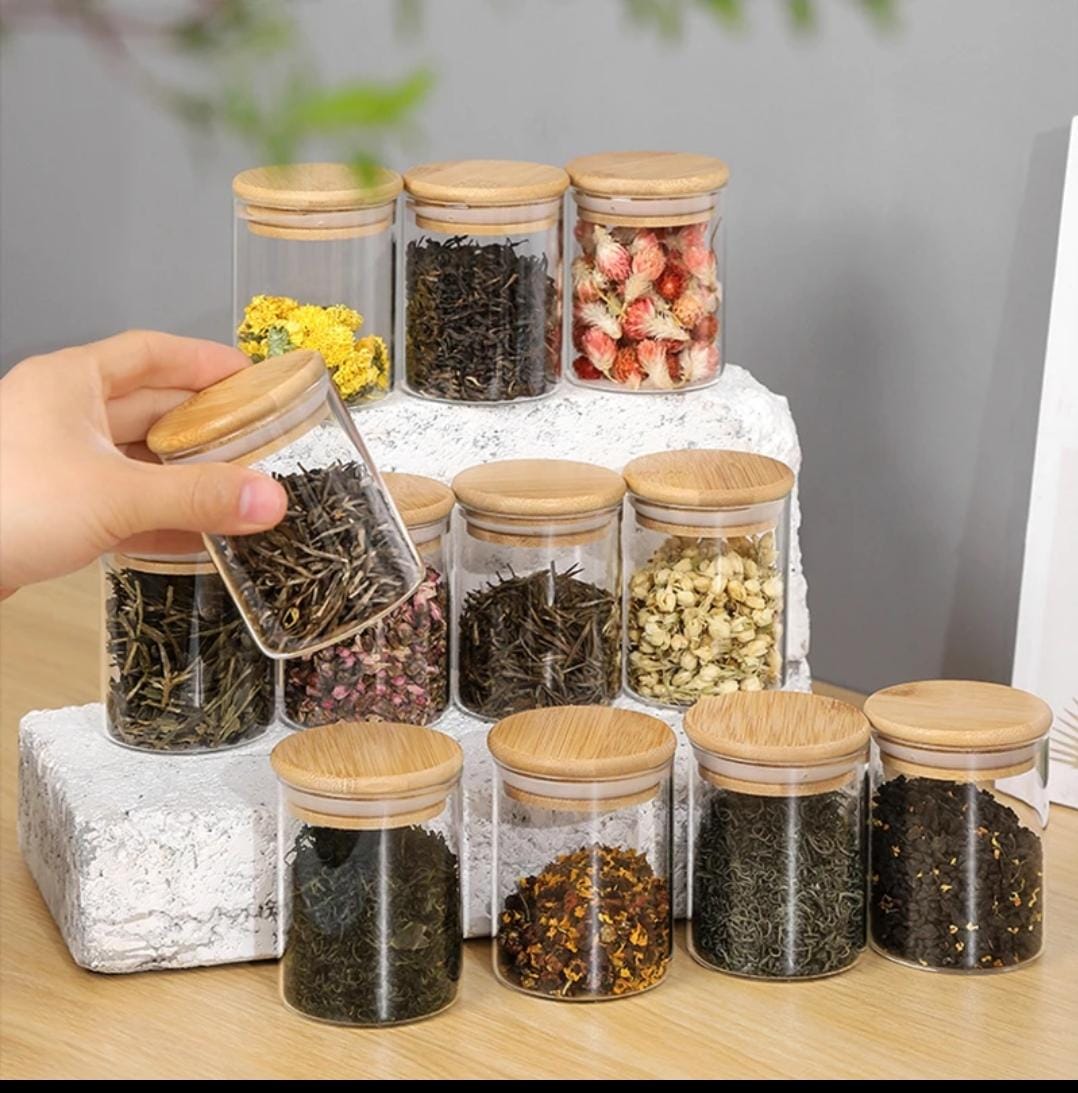 12-Piece Round Glass Spice Jars Set with Bamboo Lids – Kitchen Spice Storage & Organisation Set