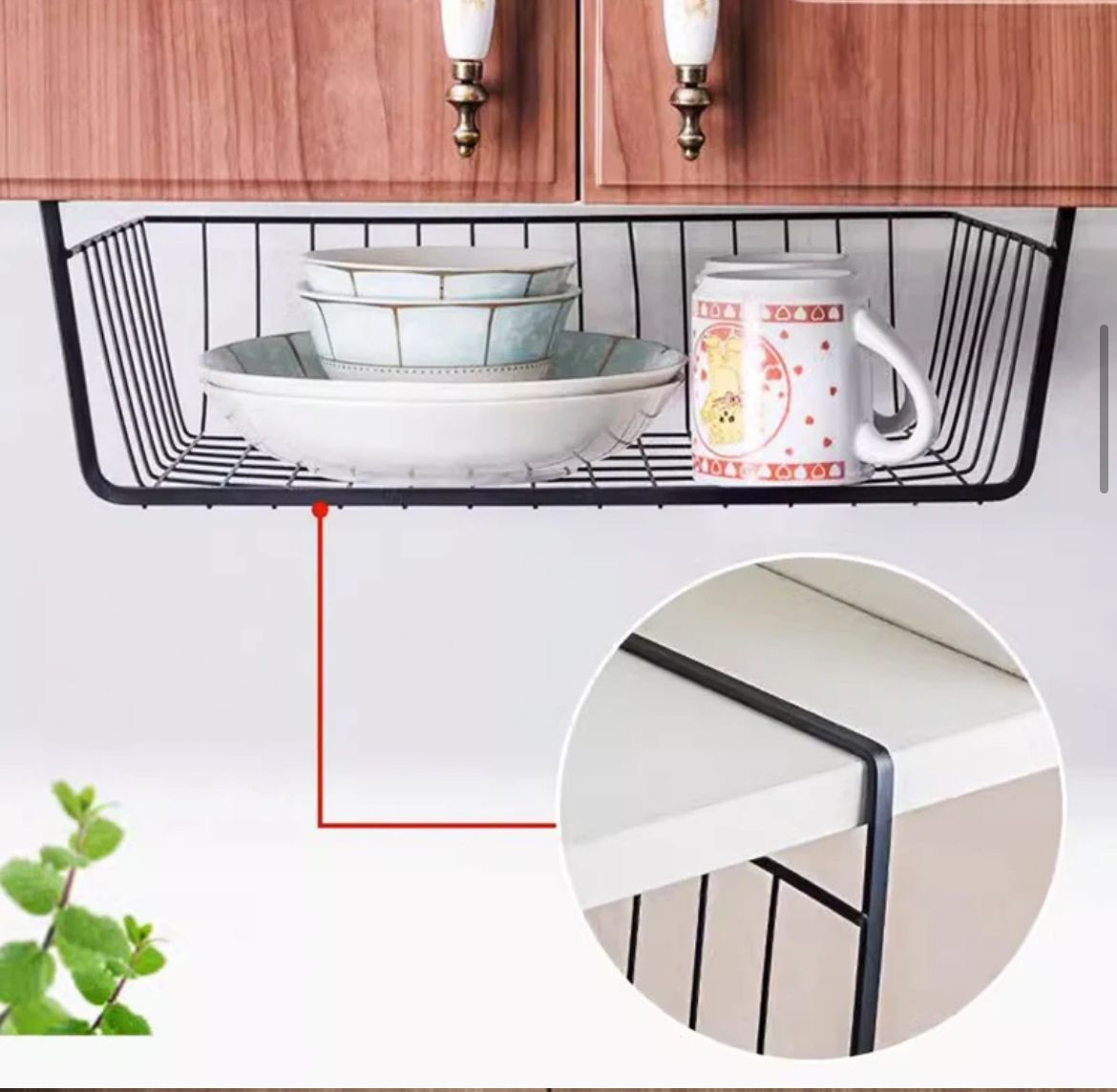 Under shelf organizer
Metallic