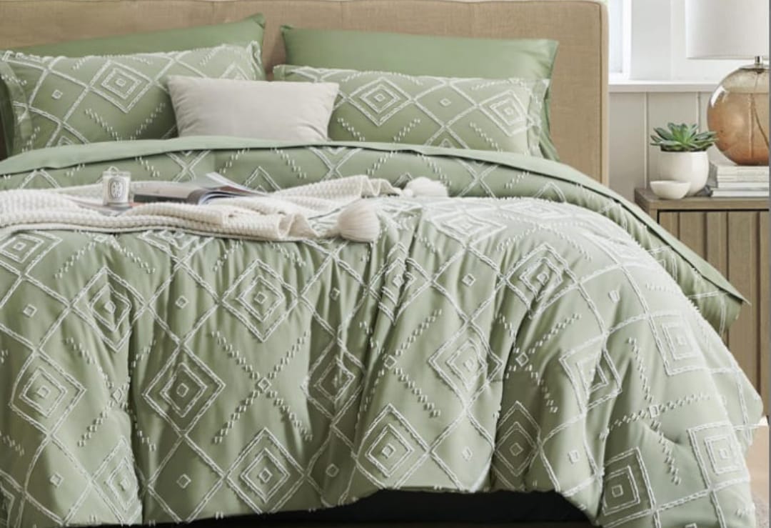 marble and tufted duvet cover