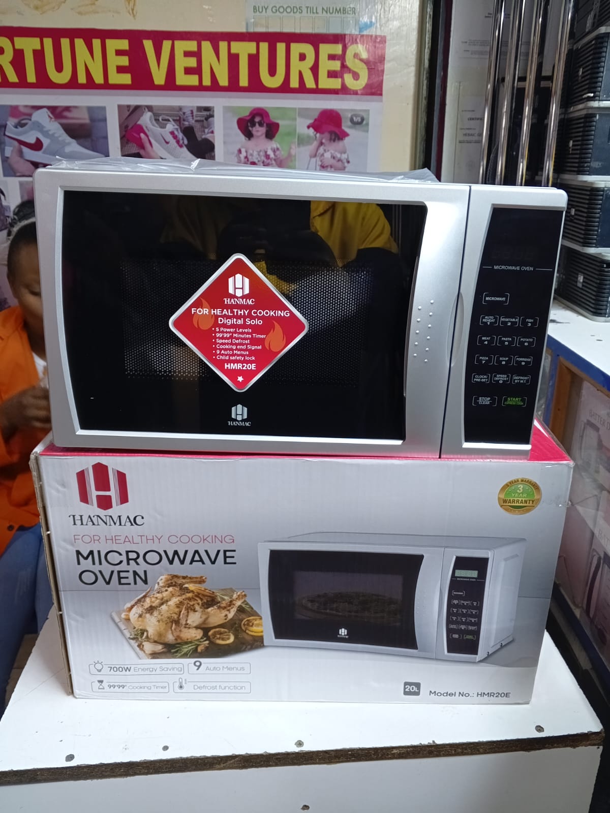 20 litres  3 years warranty Hanmac digital microwave