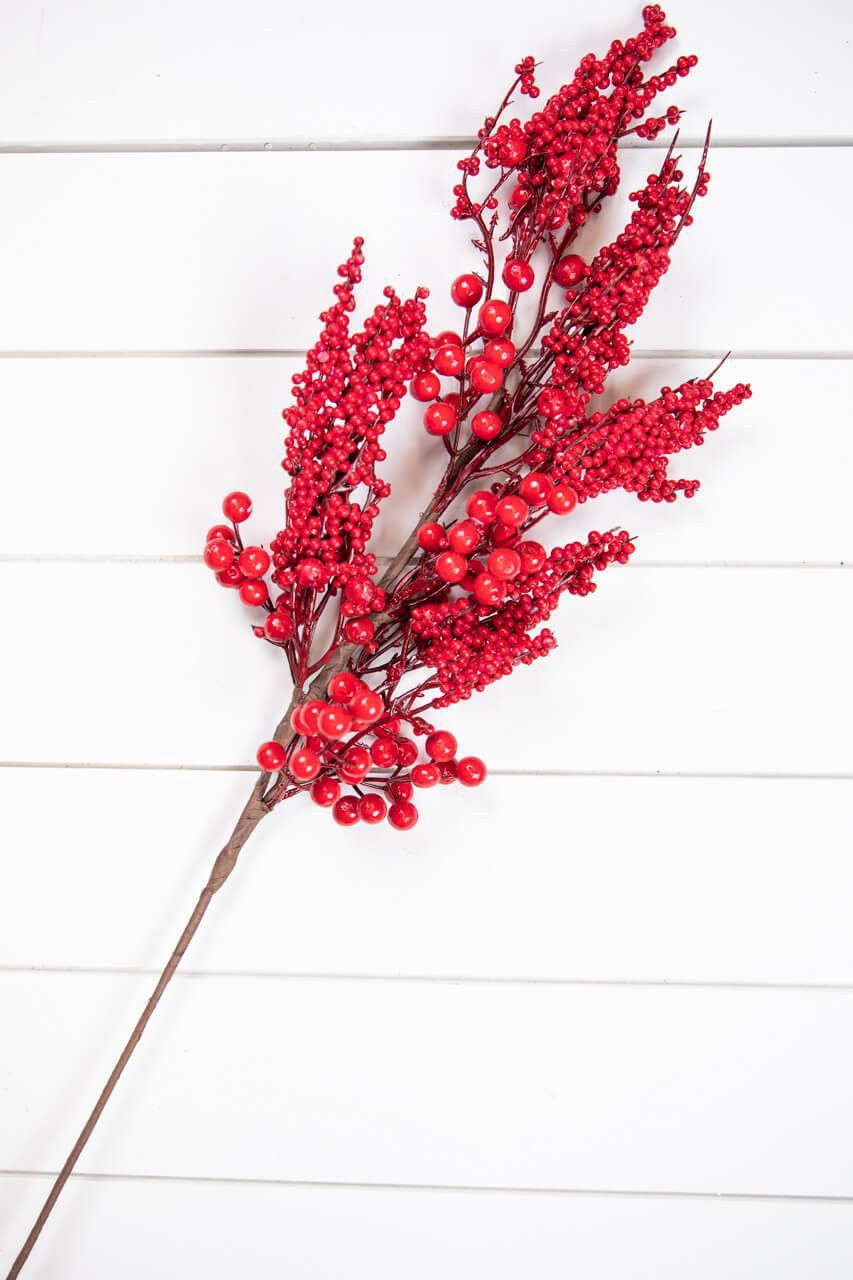 Christmas Berry Branches – Set of 10 Decorative Artificial Stems (26cm)