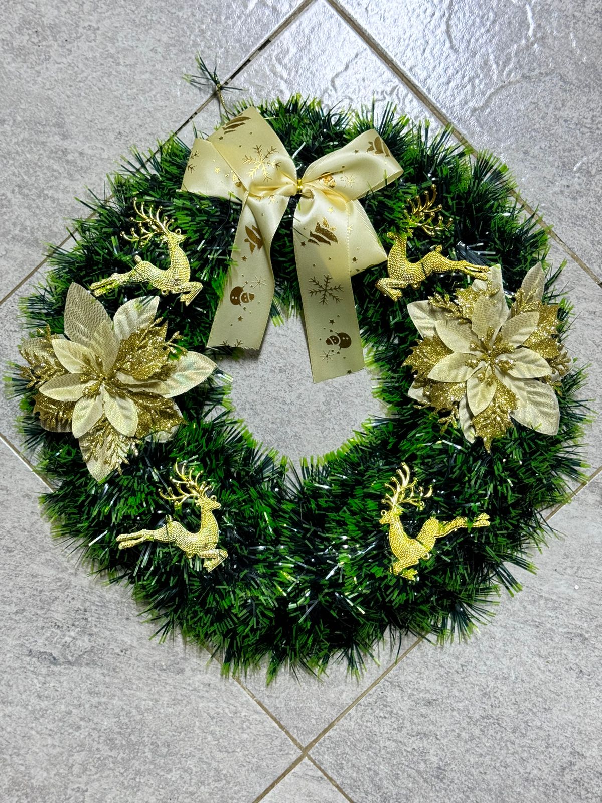 40CM Christmas Wreath for Front Door \ Window with GOLD Decor on it