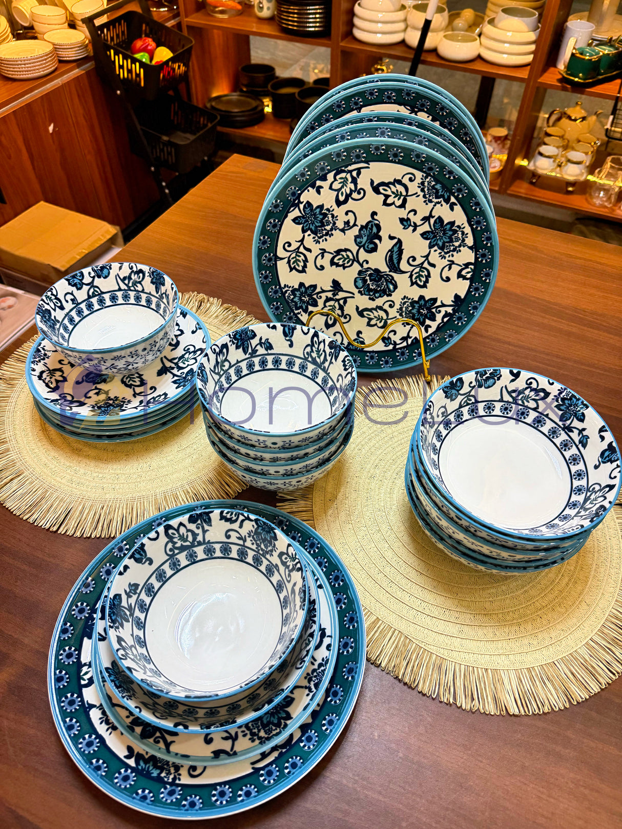 Danny Home Premium 24-Piece Porcelain Dinner Set | Plates & Bowls Set