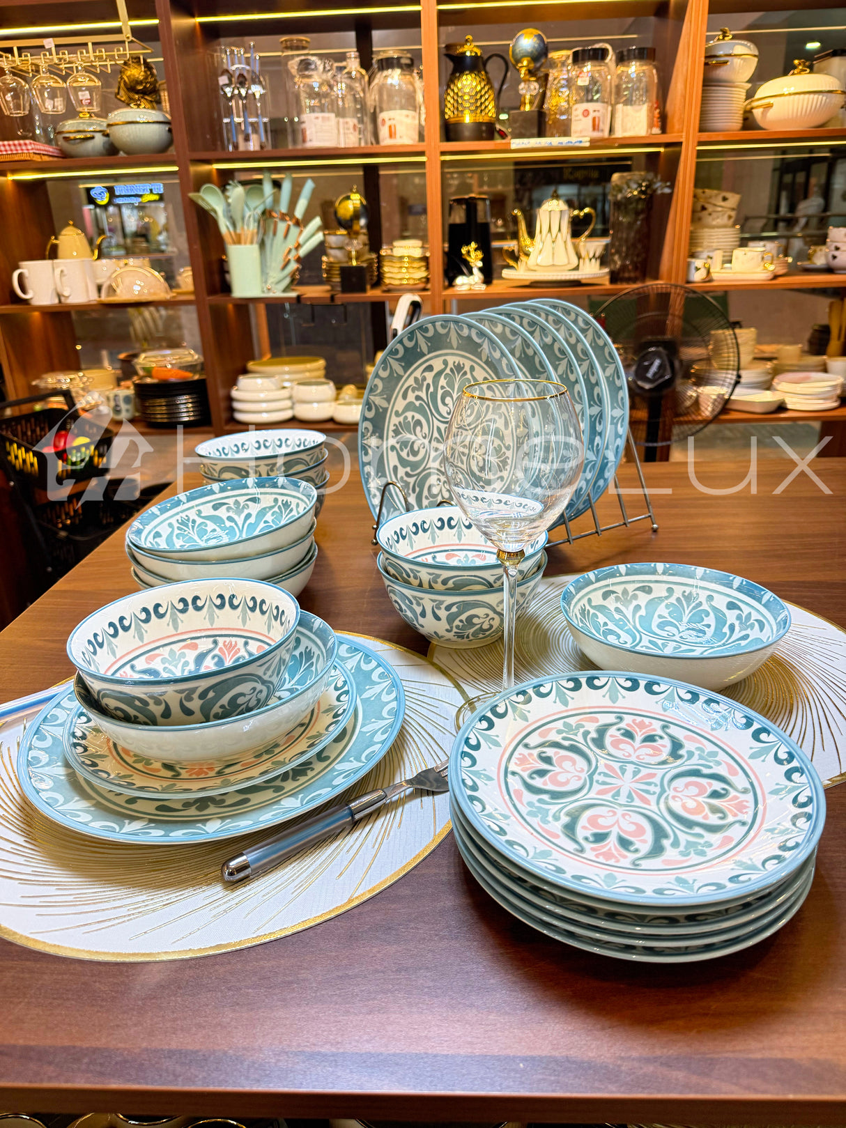 Danny Home Premium 24-Piece Porcelain Dinner Set | Plates & Bowls Set