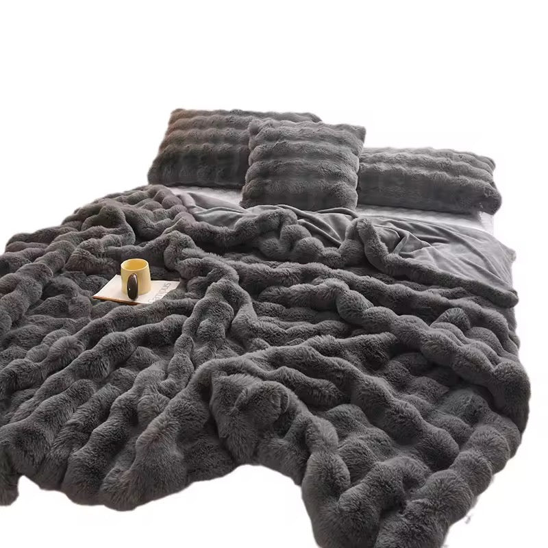 Luxury Double-Sided Fluffy Fleece & Flannel Blanket Extra Soft Cozy Throw for Bed, Couch, Home