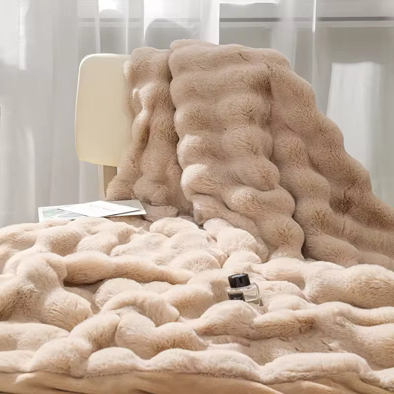 Luxury Double-Sided Fluffy Fleece & Flannel Blanket Extra Soft Cozy Throw for Bed, Couch, Home