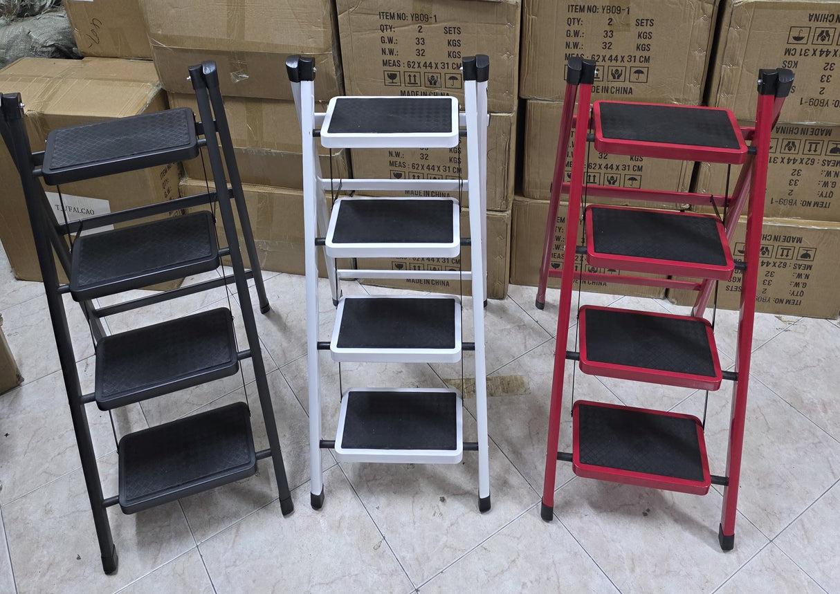 4-Step Collapsible Aluminium Ladder Portable Indoor & Outdoor Household Use