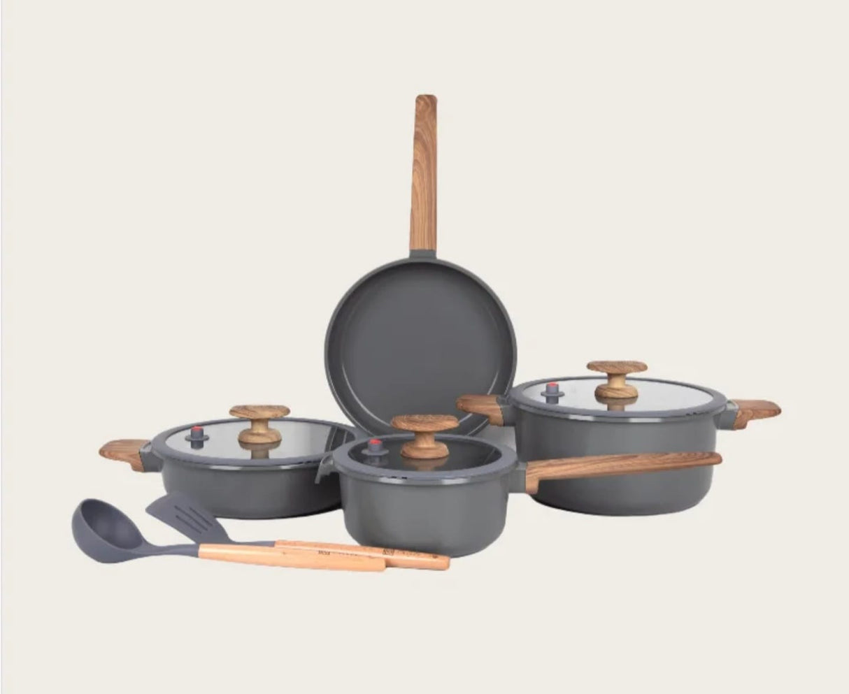 MGC Crocodile Series 8 Piece Ceramic Cookware Set – Die Cast Aluminium with Non Stick Coating Induction Base