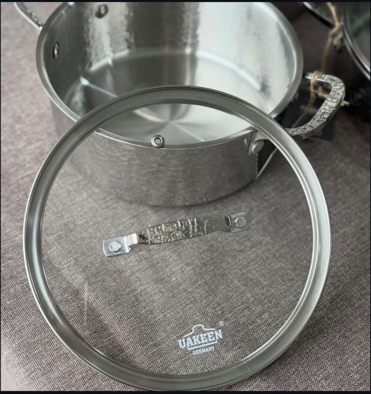 Uakeen 6PCS Tripply Stainless Steel Cookware Set | Hammered Design with Lids | Premium Cookware in Kenya