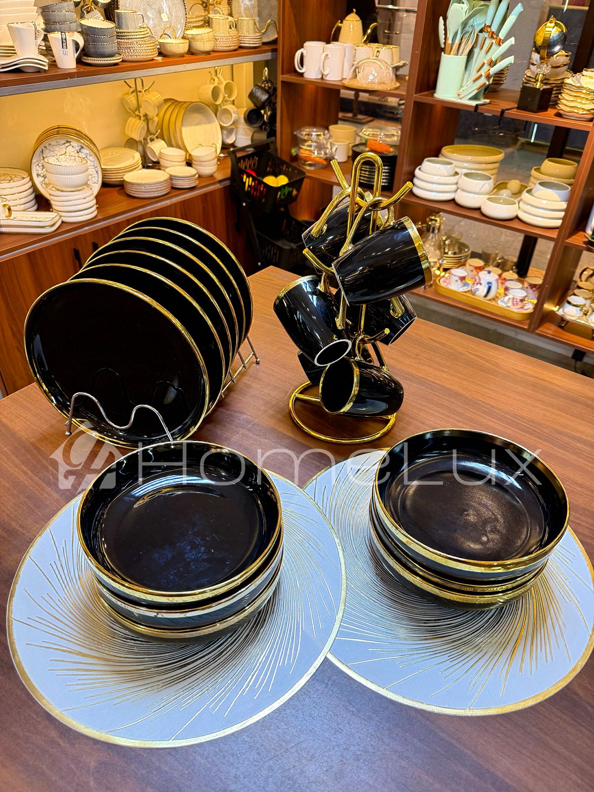 24pcs Black Dinner Set with Gold Rim (Porcelain)