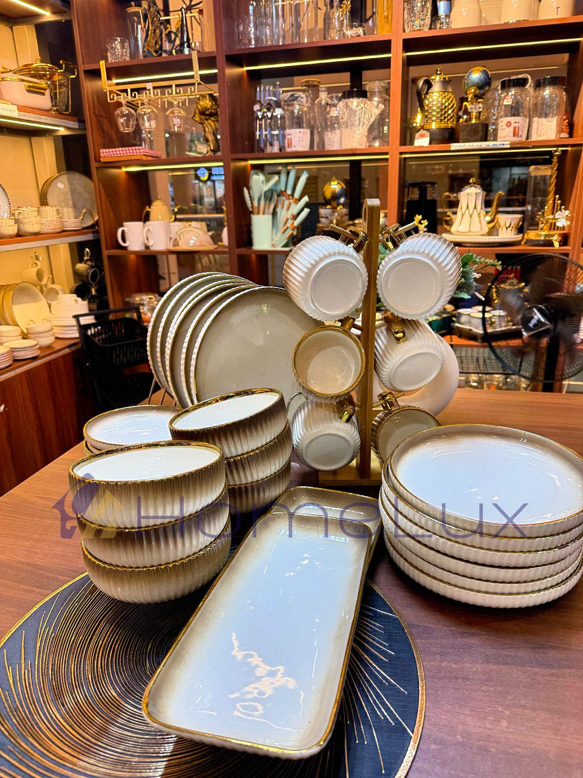 32pcs Porcelain Dinner Set (Elegant European Style) – 6 People