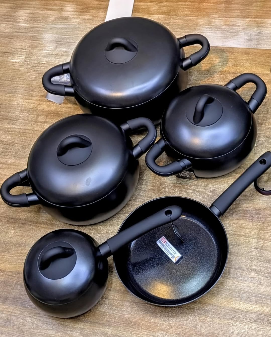 9-Piece Forged Aluminium Ceramic Cookware Set Kenya | PFOA Free Non-Stick Ceramic Coating Pots & Pans Set, Casserole Set with Lids, Healthy Ceramic Cooking Pots, Induction Compatible Sufuria Set Kenya