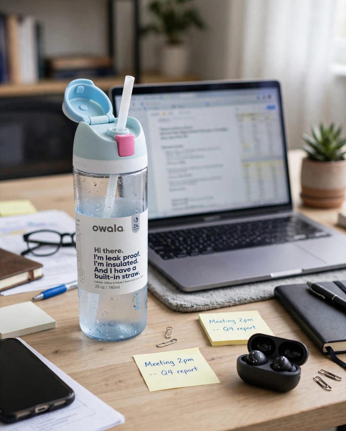 Owala FreeSip Water Bottle 740ml 25oz, Tritan Bottle with Built In Straw and Wide Spout, Leak Proof Push Button Lock Lid, Fits Cup Holders
