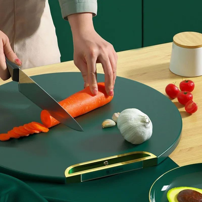 Mildew chopping board