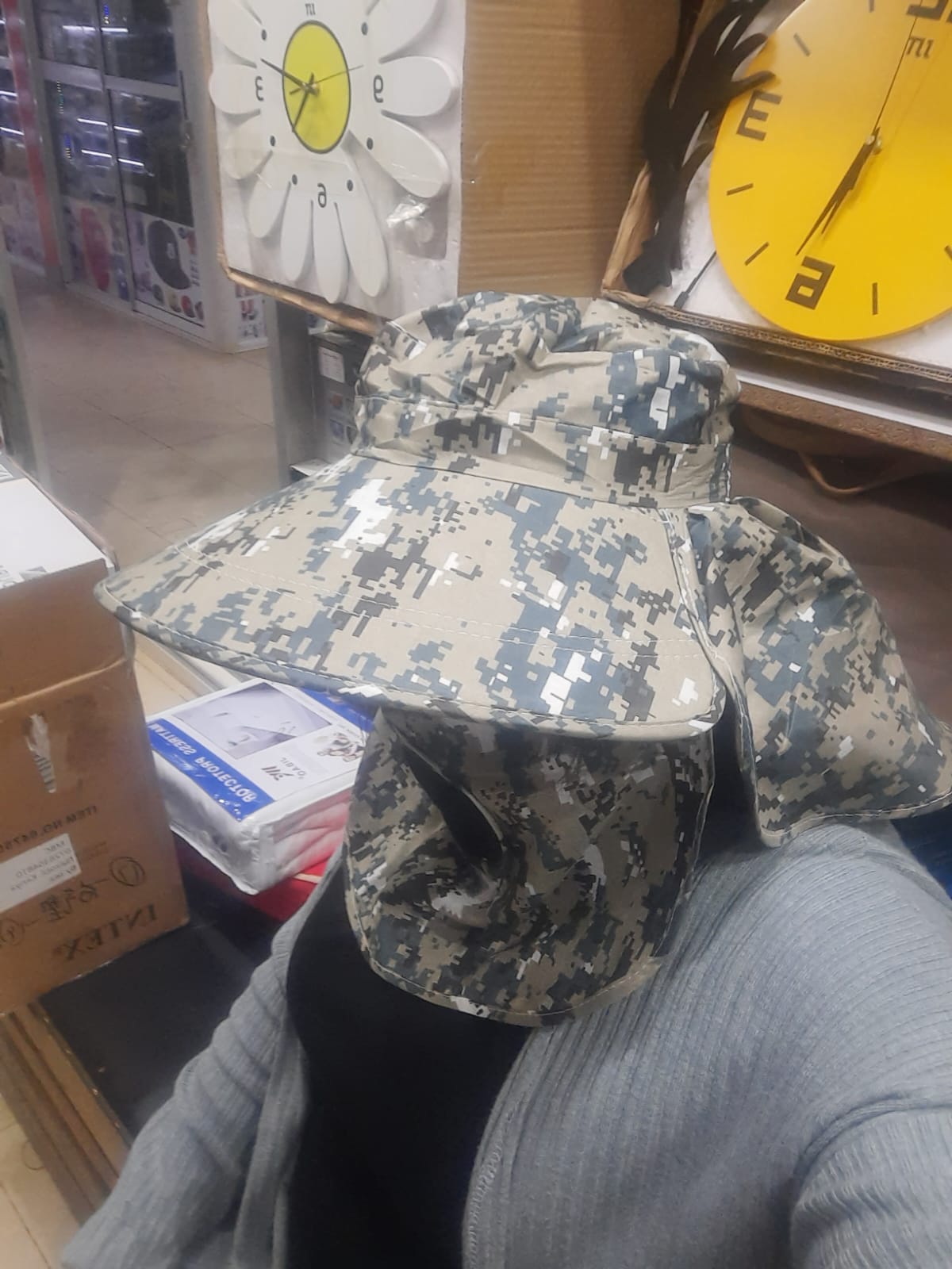 Casual camouflage sport bucket boonie hat.