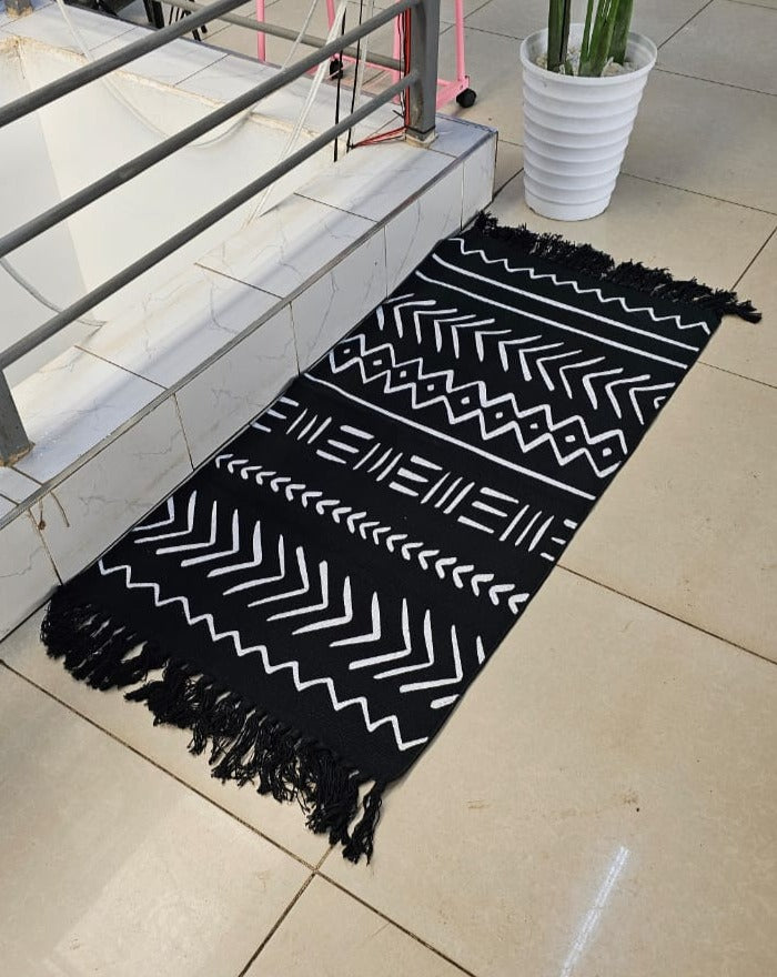 Bohemian Geometric Rugs with Tassles