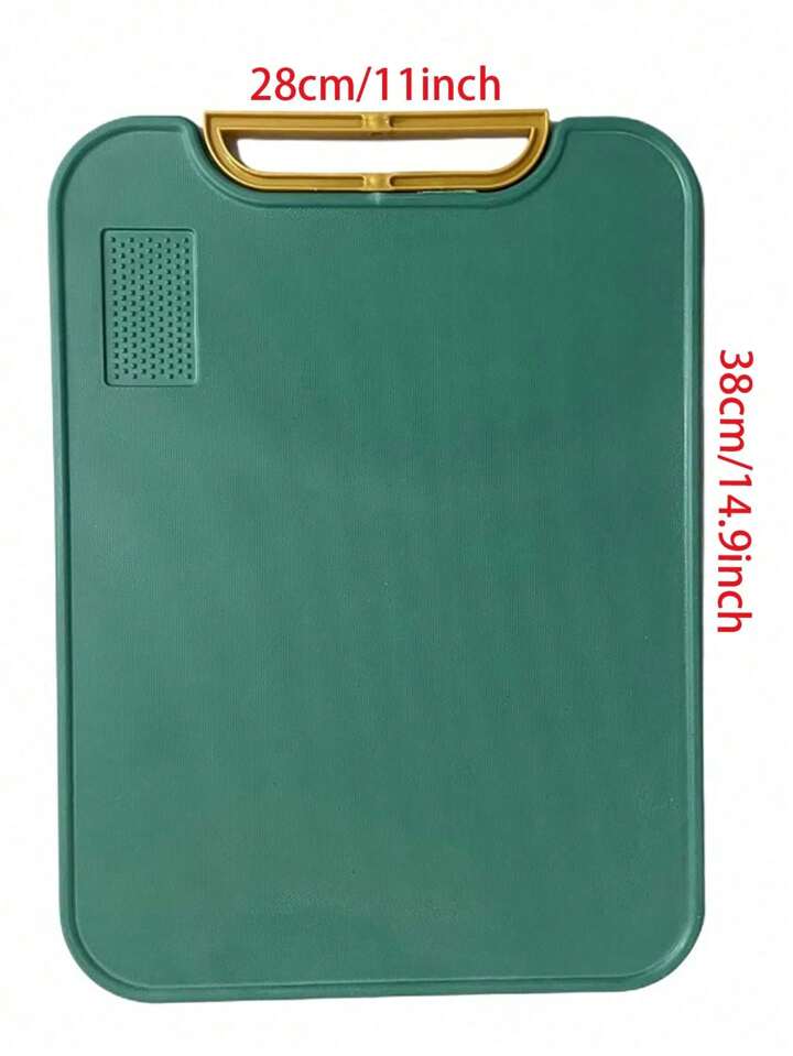 Rectangular Nordic chopping board.