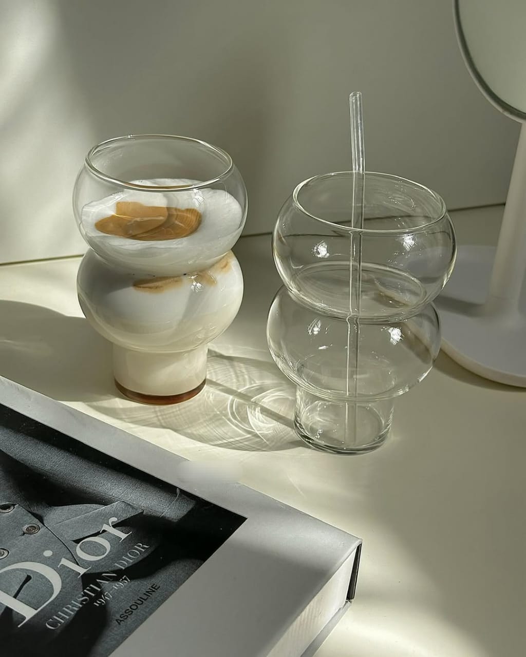 Creative Gourd-Shaped Glass Cup – 550ml Borosilicate Coffee & Juice Tumbler
