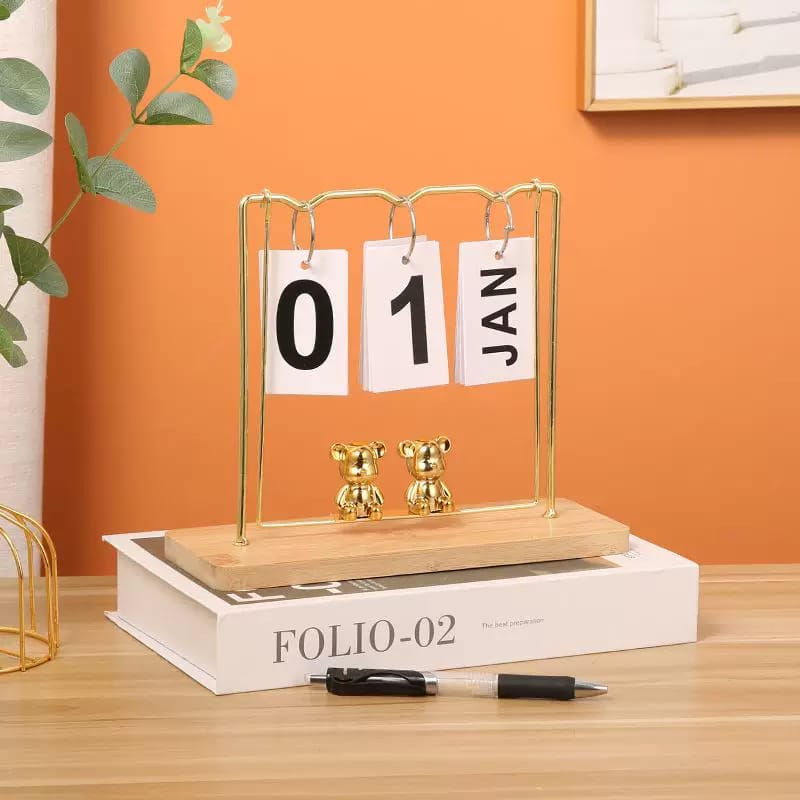 Creative Bear pendulum Swing Calendar