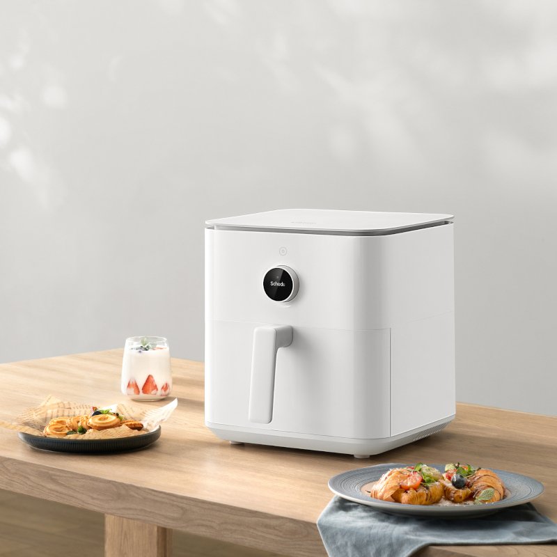 Xiaomi Air Fryer Essential 6L, Smart Air Fryer with App Control, OLED Touch Display, 360° Hot Air Circulation, Non-Stick Dishwasher Safe Basket, Low Noise, Auto Shut-Off, 40°C–200°C, UK Plug, Cooks for 5–6 People