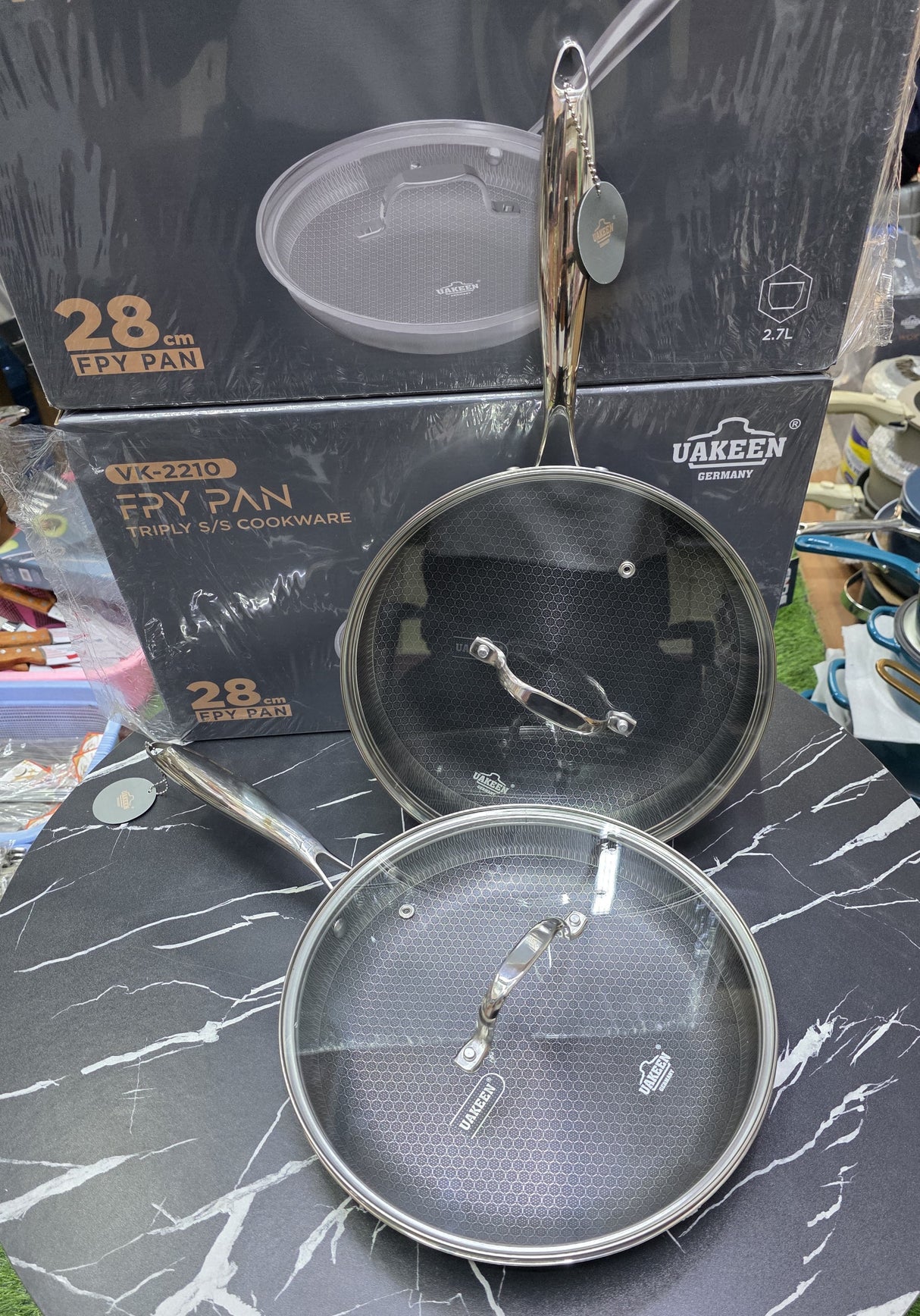 Uakeen Tripply S/S Stainless Steel Non-Stick Pan 26cm & 28cm with Lids Honeycomb Coating, Induction Compatible Skillet for Chapati, Stew & Frying