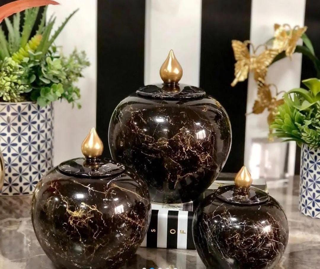 3 PIECE DECORATIVE CERAMIC FLOWER POT