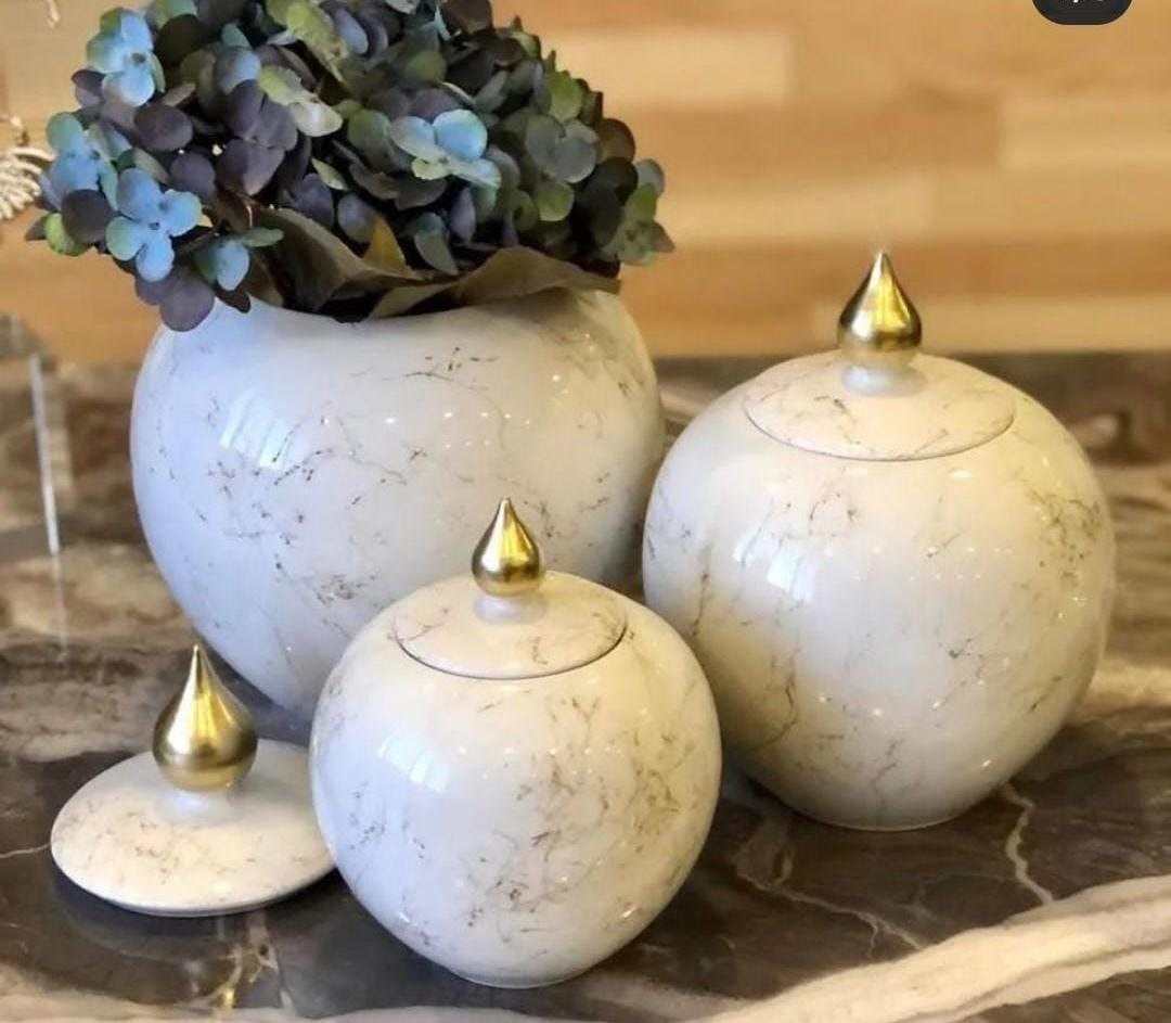 3 PIECE DECORATIVE CERAMIC FLOWER POT
