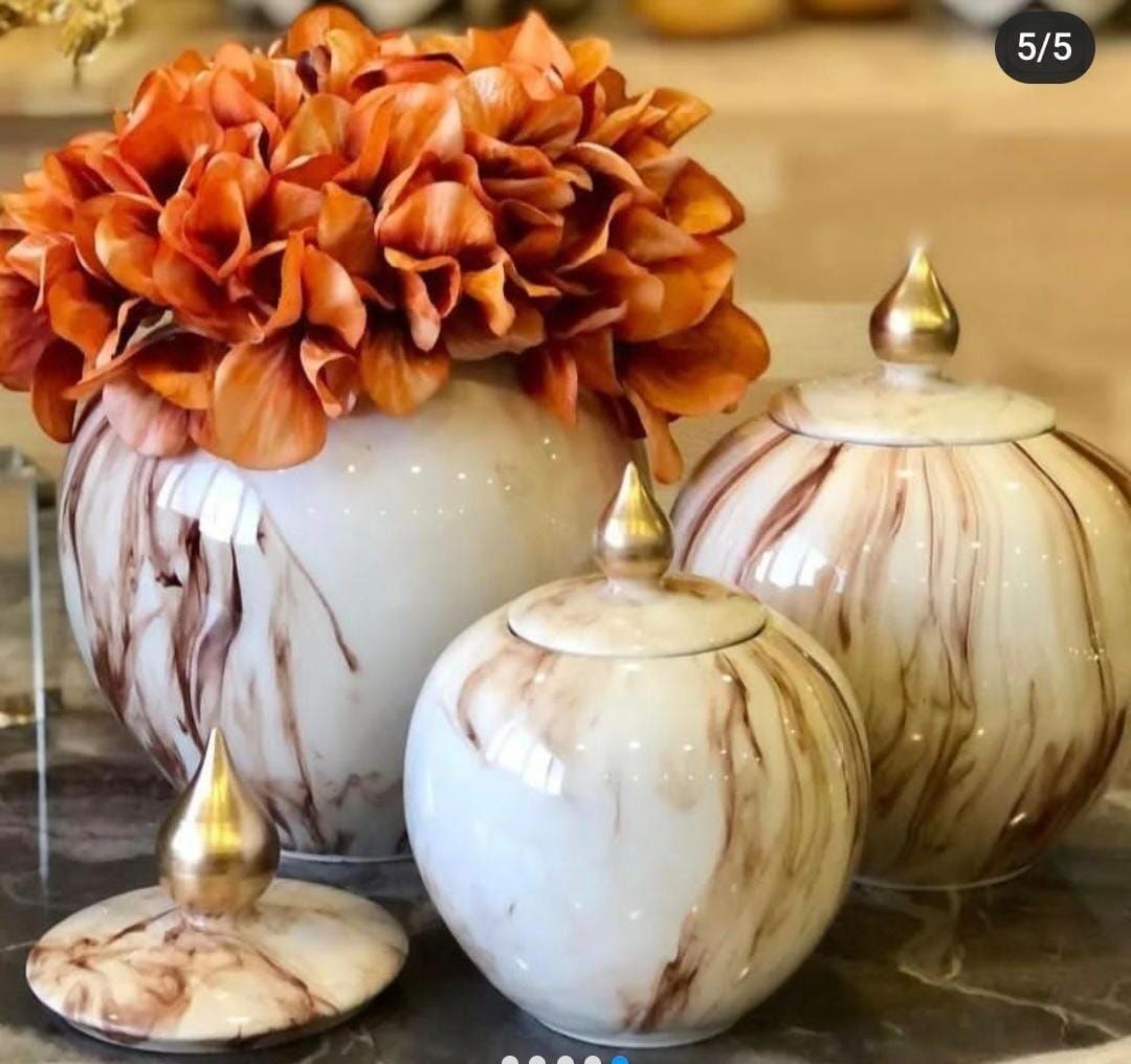 3 PIECE DECORATIVE CERAMIC FLOWER POT