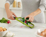 The mandoline blade and thickness adjustment seen from above.