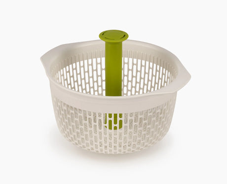 Joseph Joseph Spindola used as a conventional colander with side handles