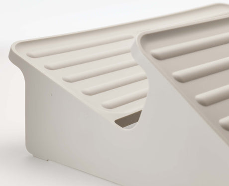 Close-up of the ridged surface that stops shoes slipping forward.