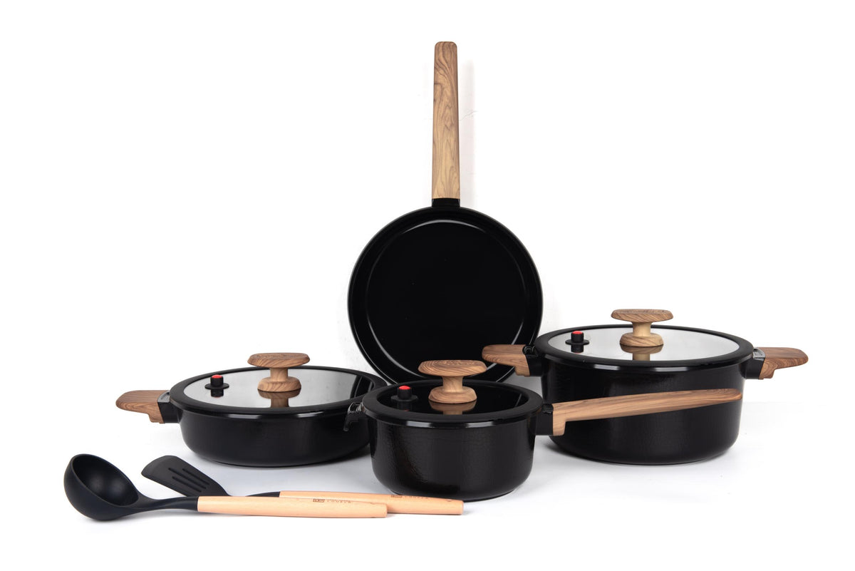 MGC Crocodile Series 9 piece ceramic cookware set in black