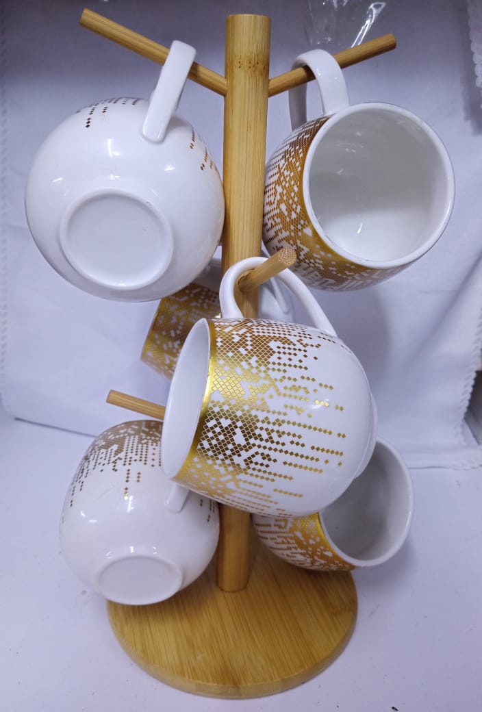6pc Gold Dot Cup With bamboo stand