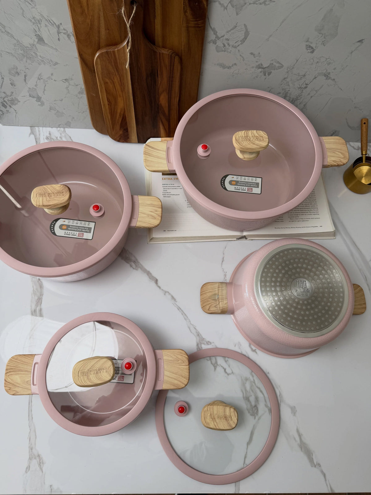 MGC Crocodile pink casseroles with glass lids