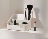 The internal divider inside the Viva cosmetic organiser.