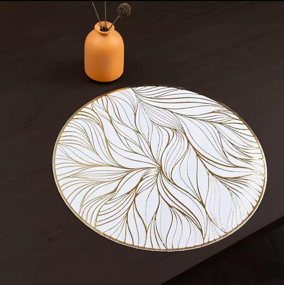 PVC Waterproof Heat Resistant Table Mats & Placemats Set of 6 – Gold Dining Table Mats