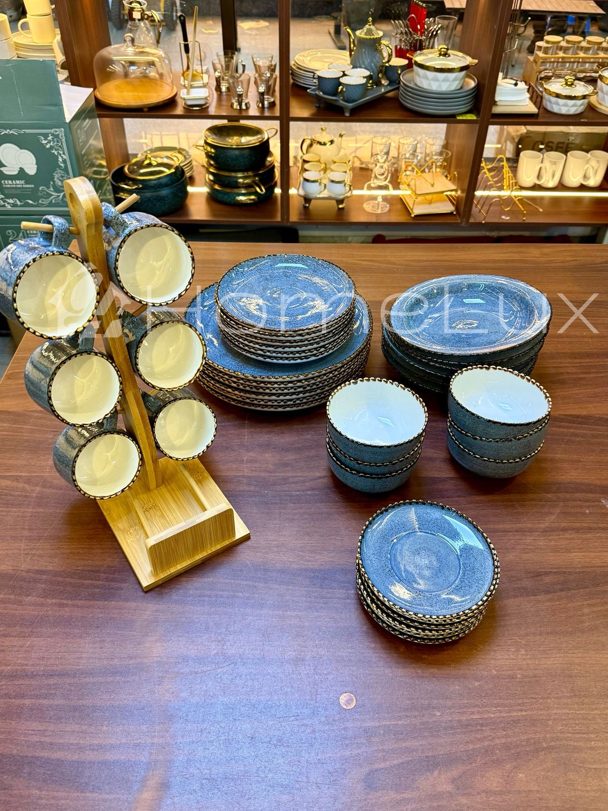 36pcs Elegant European Kiln Porcelain Dinner Set Luxury Sleep for the Modern Kenyan Home